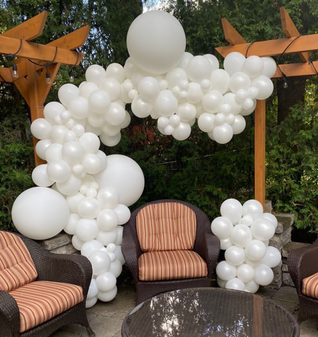 Barrie Balloon Décor Service for celebrating Mother’s/Father’s Day