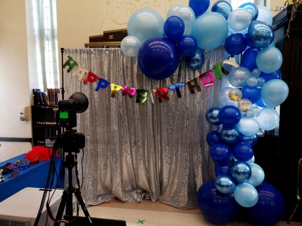 A Balloon Décor Party in Hamilton is a Lot of Fun Marquee Lights