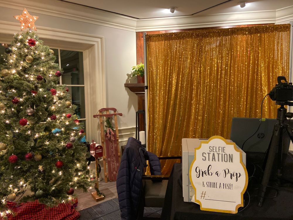 Photo Booth Rental with Christmas Decor Guelph