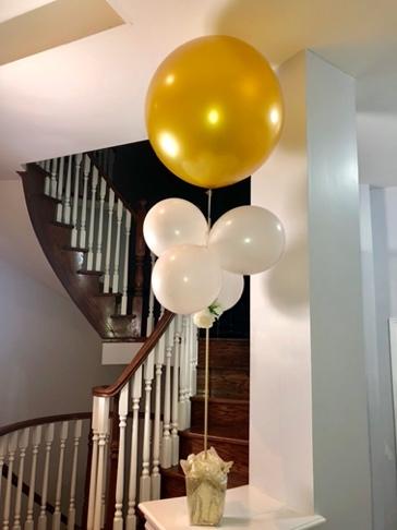 White-and-Gold-Balloon-Decor-Party Rental London