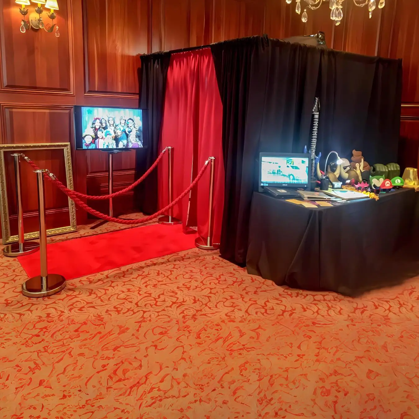 Enclosed Photo Booth